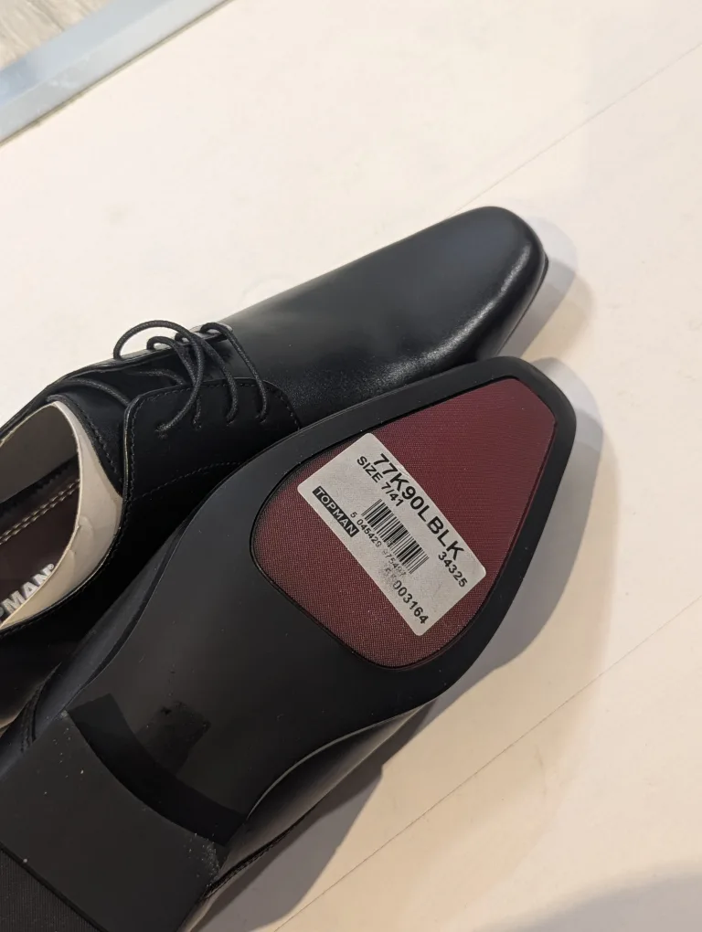 NEW TOPMAN Men's Black Leather Formal Shoes image indicator(4)