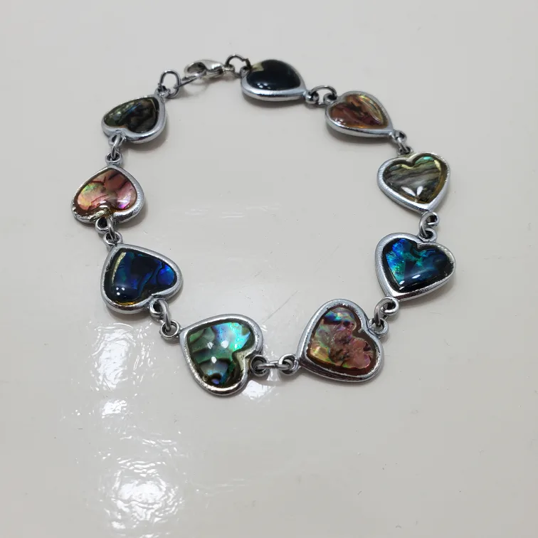 Small girls Heart-Shaped Bracelet image indicator(3)