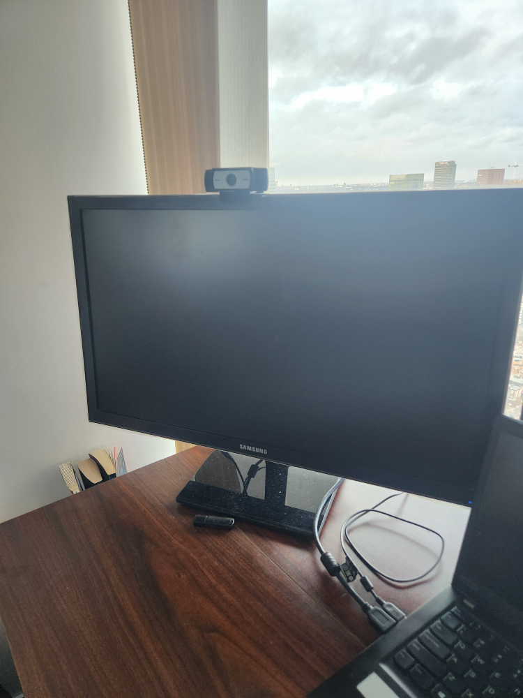 Samsung S27E330H 27" LED Monitor - photo 2