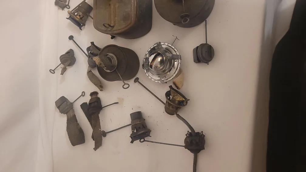 Antique Oil Lamp Parts Lot - Vintage Collectibles image indicator(2)