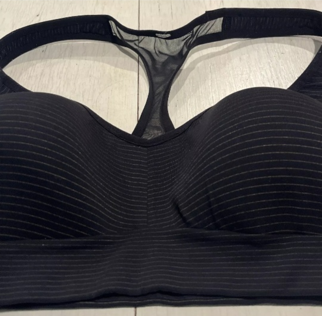 Lululemon Speed Up Bra - Black/Gold Stripe -Size 8 C/D Cup - photo 3