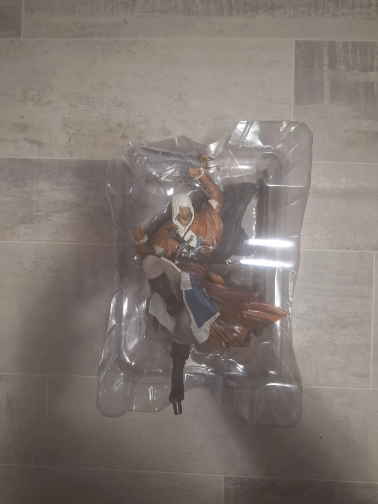 Assassin's Creed IV Black Flag Limited Edition Xbox 360 image indicator(5)