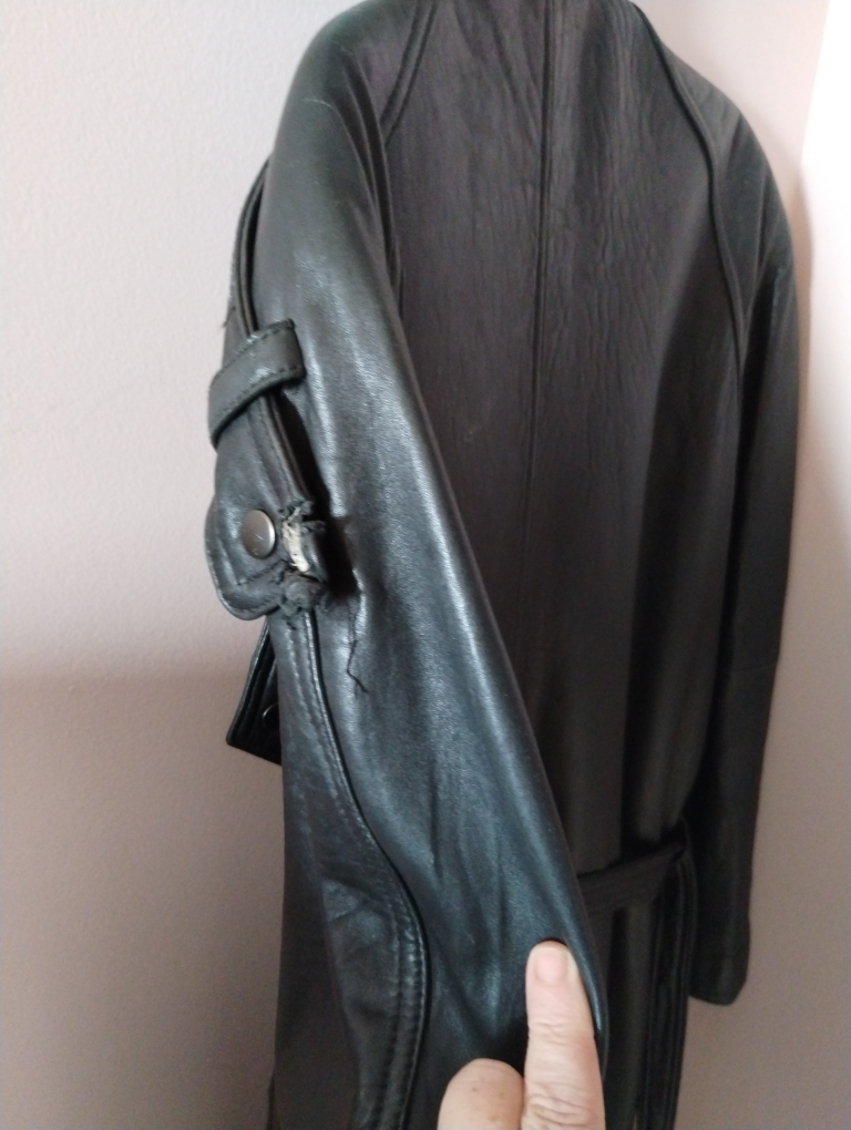 Vintage IOU Leather Collection Black Leather Trench Coat - photo 4