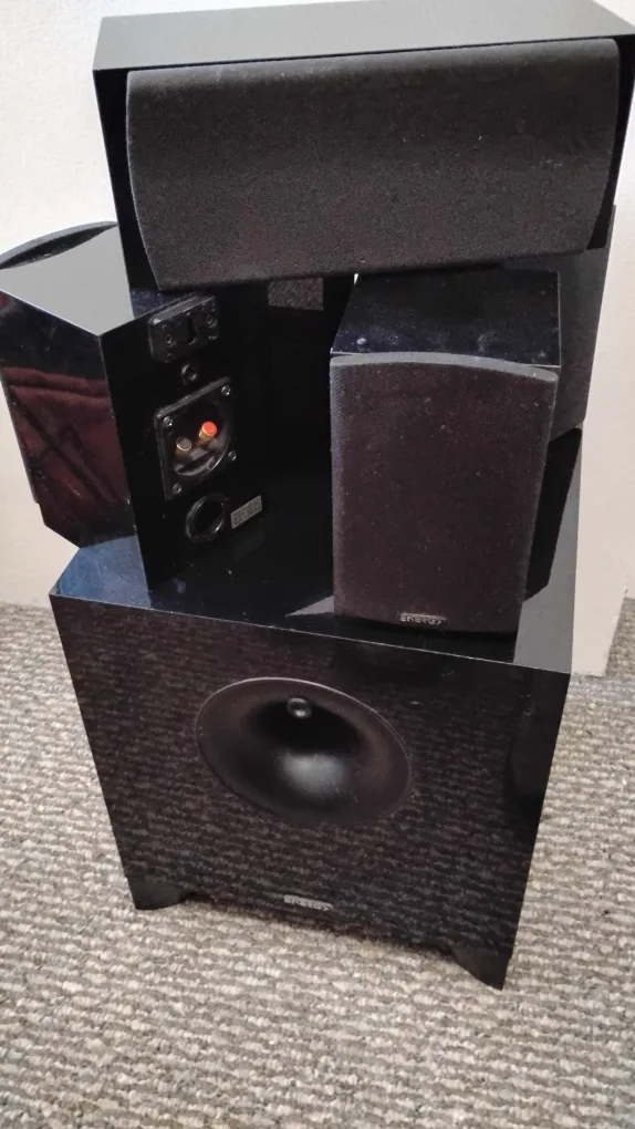 Pioneer/EnergySpeaker Home Entertainment Theatre System image indicator(6)