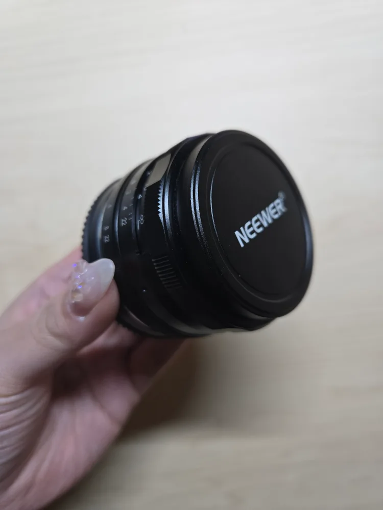 Sony Alpha 6300 Mirrorless Camera Kit image indicator(8)