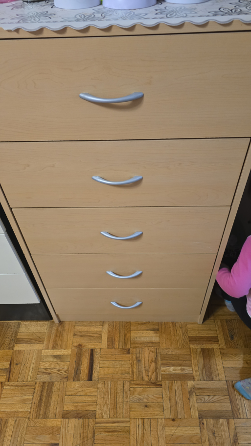 single bed  dresser mirror  2 night table and drwer - photo 4