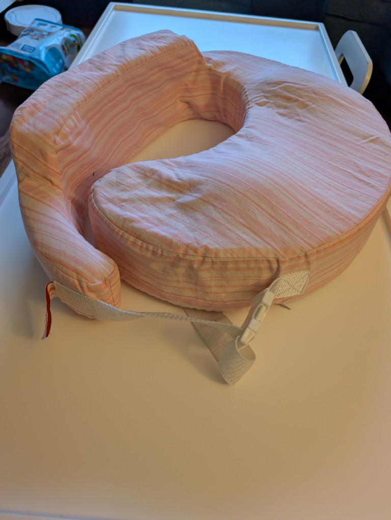 Two Breastfeeding Nursing Pillows, My Brest Friend - photo 2