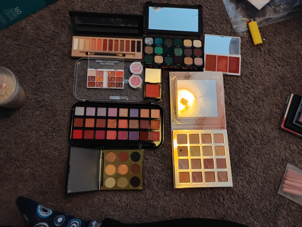 Makeup Palette Bundle - Urban Decay, Morphe, Revolution & More! - photo 2