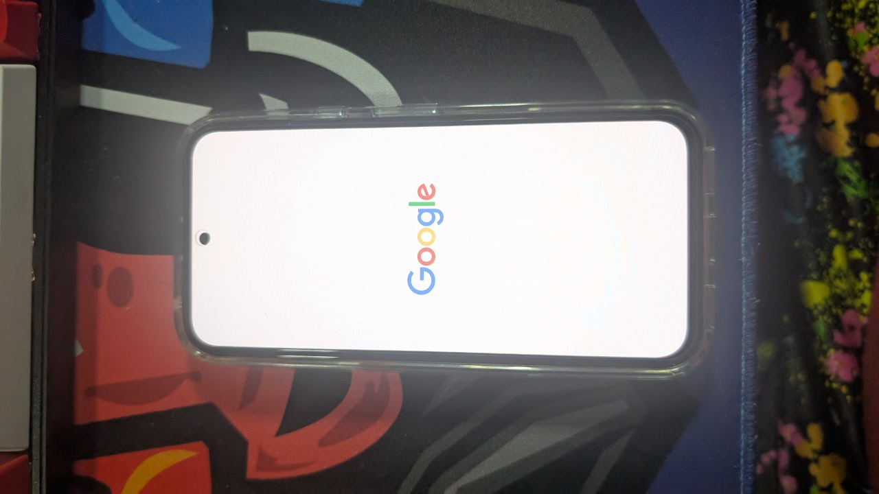 Almost new Google Pixel 8a - photo 4