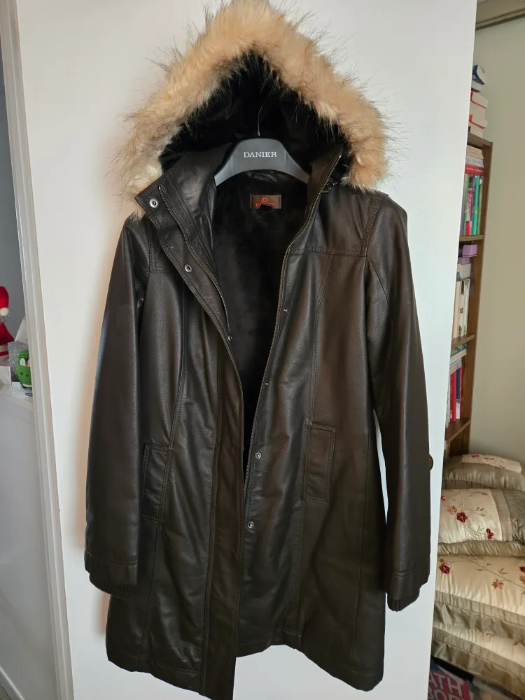 Women's Brown Leather winter coat with Faux Fur Hood image indicator(3)