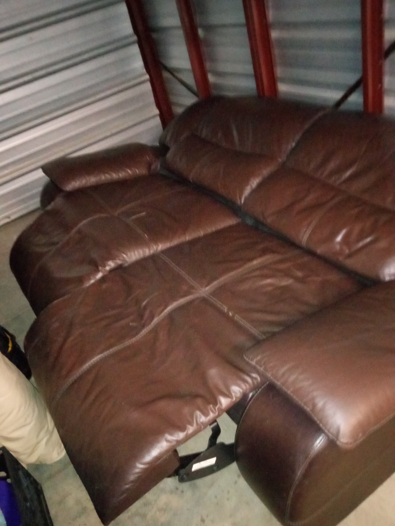 Large Brown Leather Sectional - photo 3