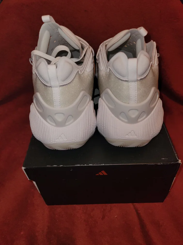 Adidas Trae Young 3 Basketball Shoes - Size 12.5 image indicator(3)