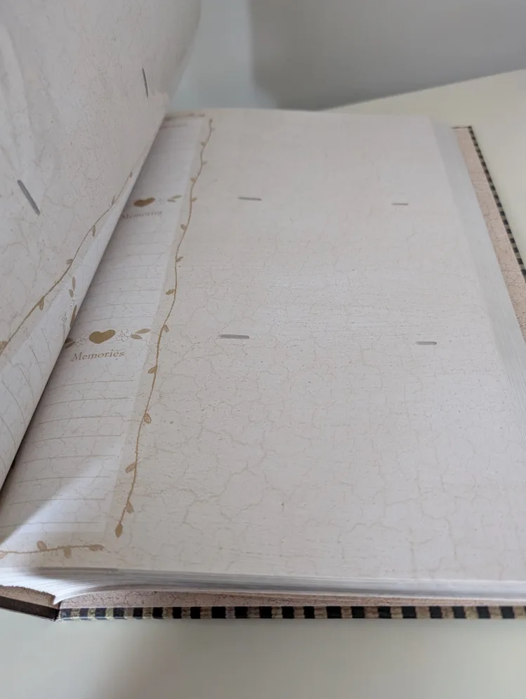 Havoc Publishing Photo Album image indicator(7)