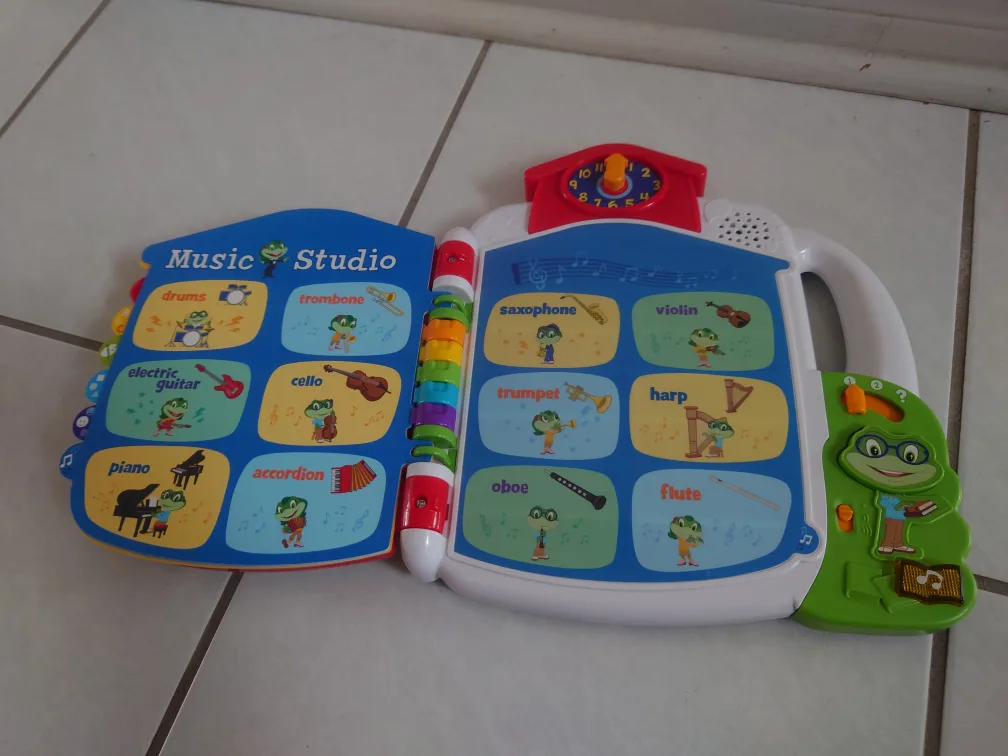 LeapFrog Get Ready for School Interactive Book image indicator(7)