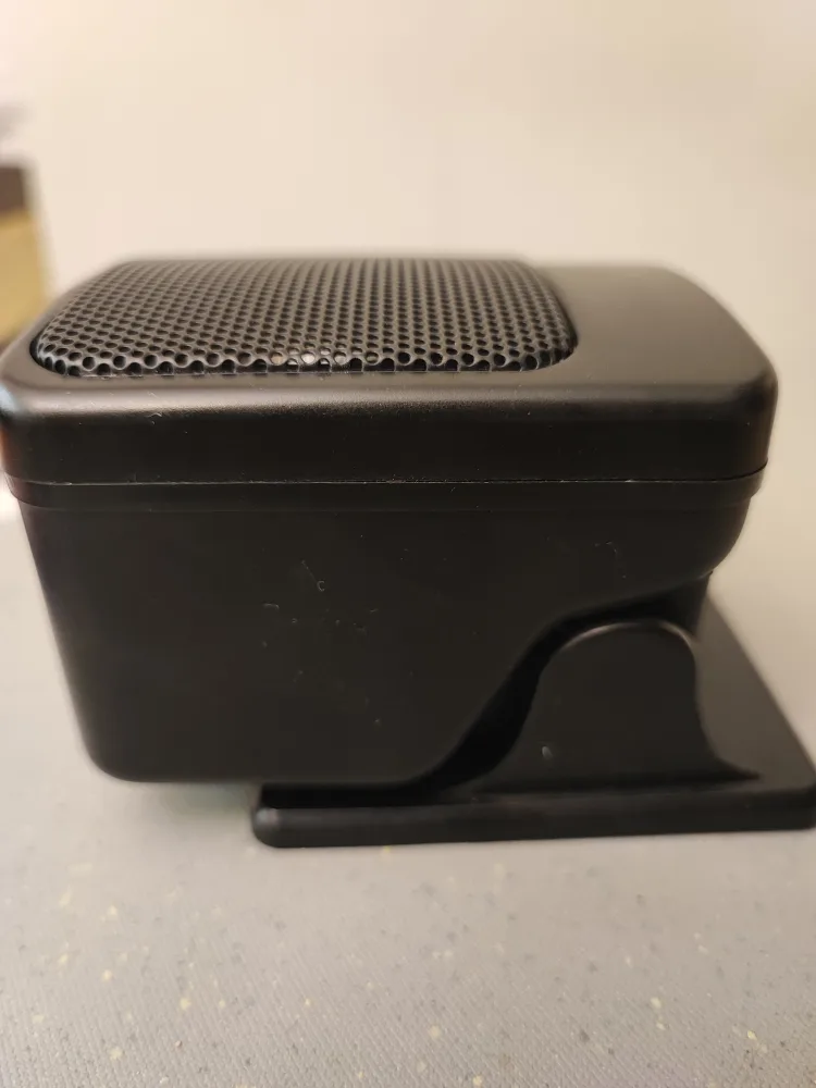 Small Black Speaker image indicator(3)