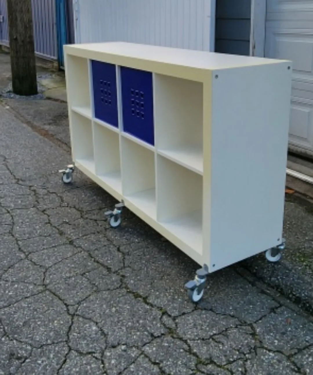 Ikea Kallax shelf unit TV stand on wheels image indicator(3)