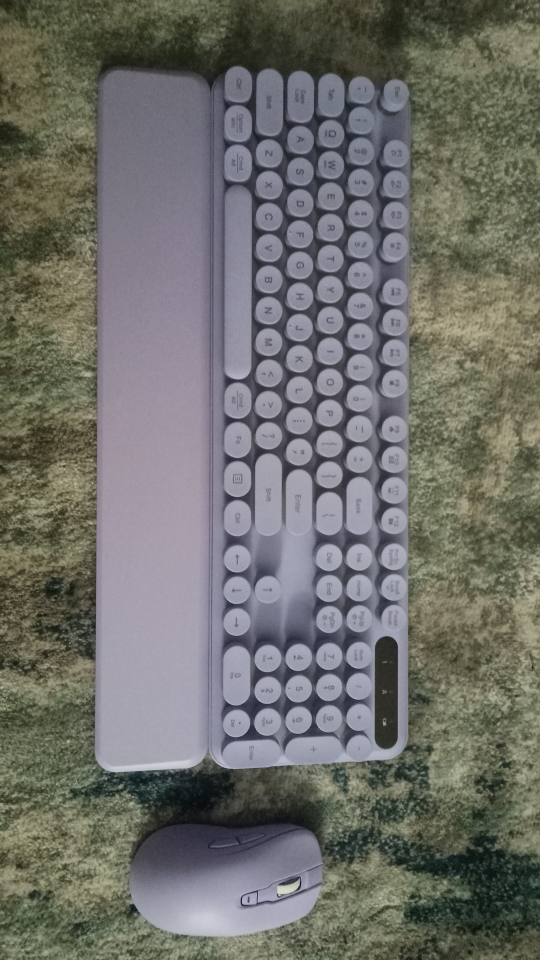 Wireless Keyboard and Mouse Set