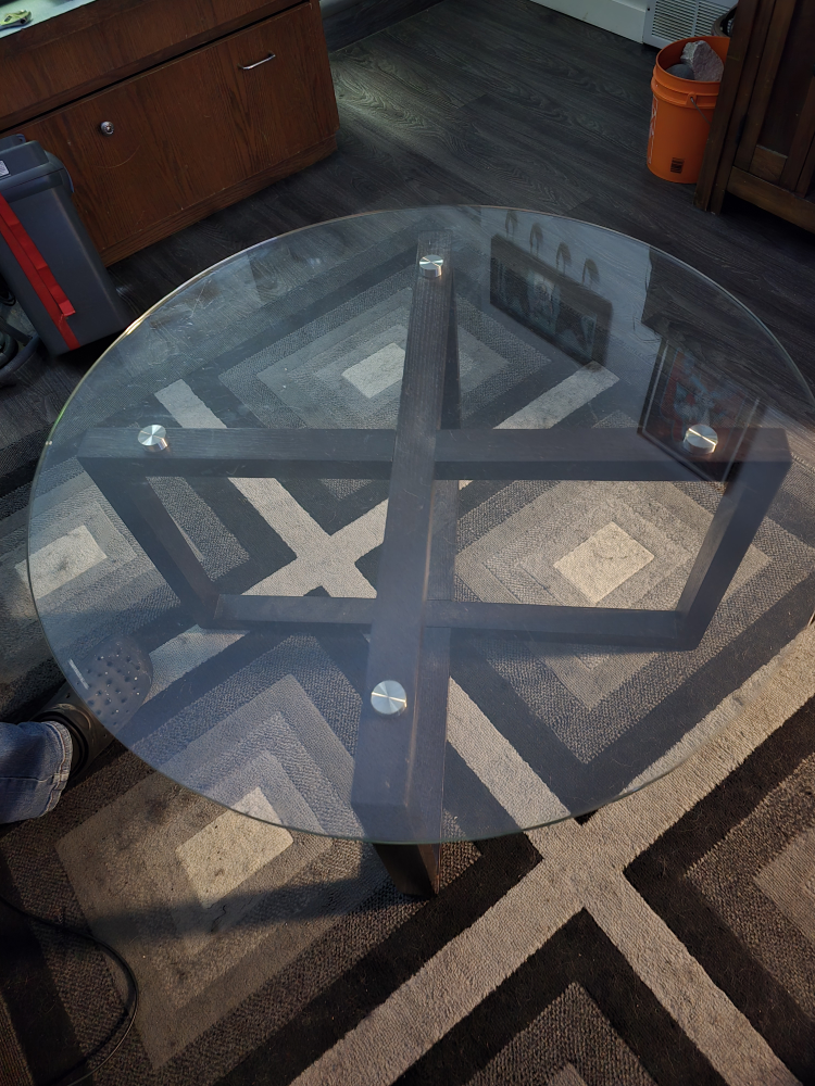 Round tempered glass coffee table - photo 2