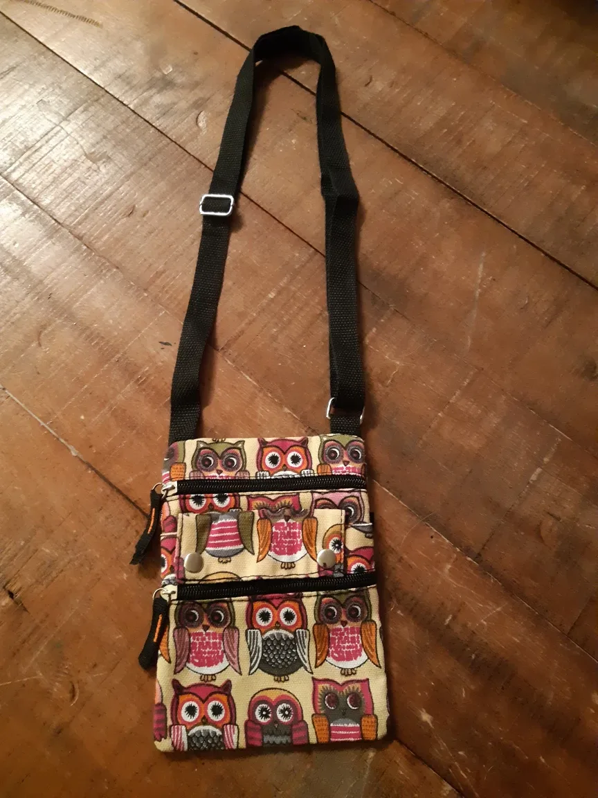 Owl Print crossbody / shoulder bag image indicator(7)