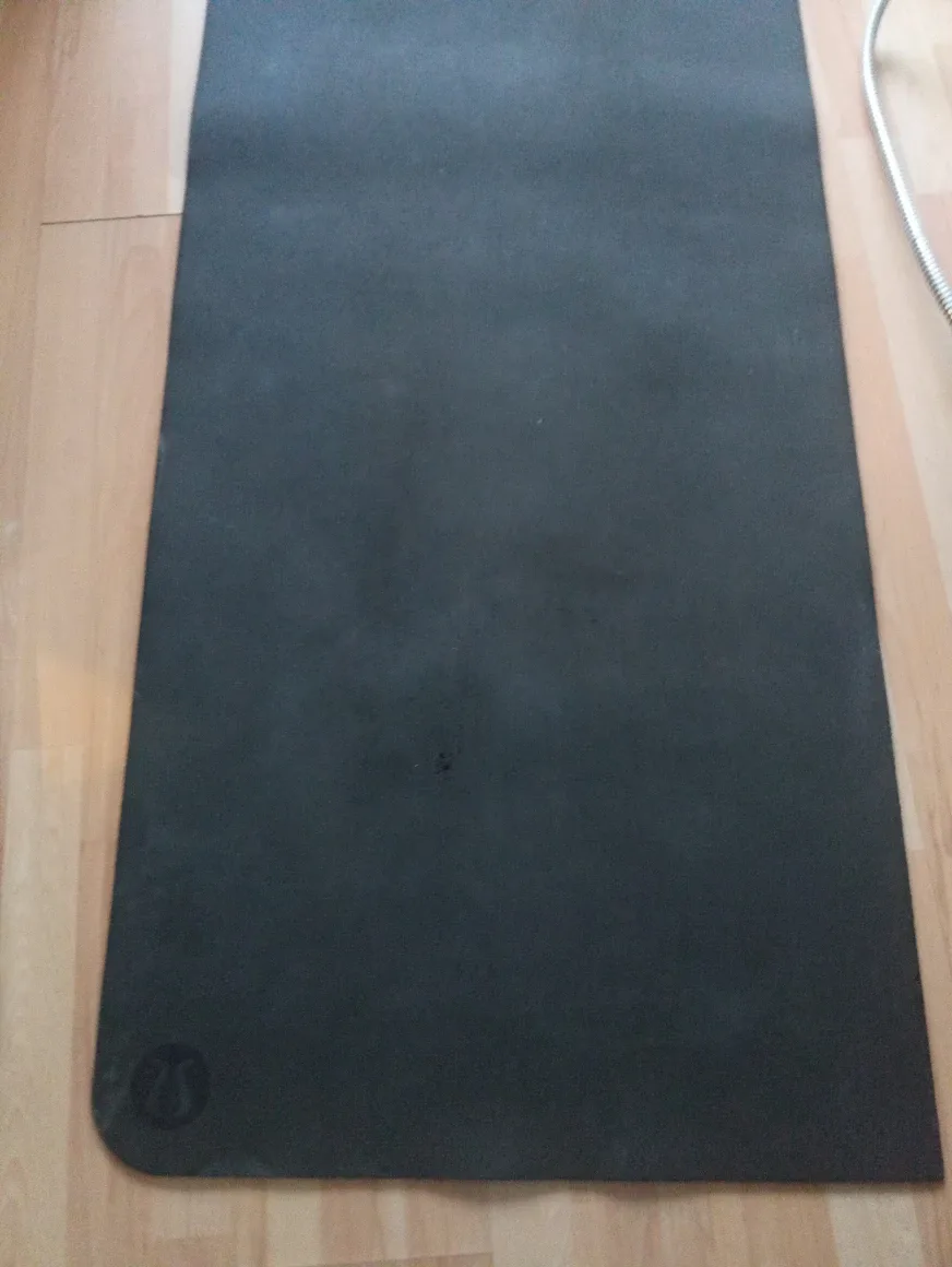 Lululemon Yoga Mat - Black 70" long image indicator(5)