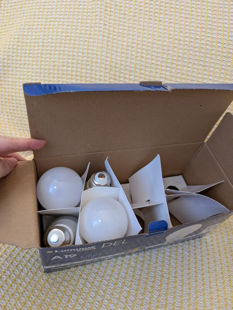 4 Bulbs Luminus DEL Elite A19 LED Bulbs 3000k image indicator(3)