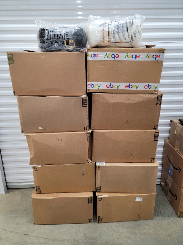 MoveStone 100x Boxing MMA Gloves & 200+ Wraps