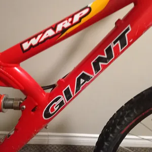 Giant Warp DS1 Mountain Bike | Karrot Giant Warp DS1 Mountain Bike | Karrot