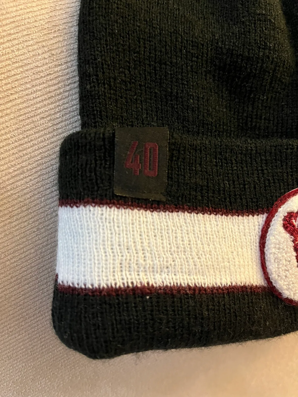 Canucks Pettersson Toque image indicator(2)