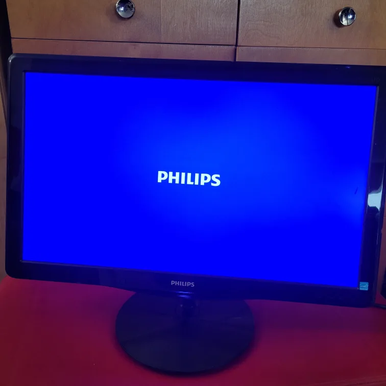 Philips 24 inch LED Monitor image indicator(4)