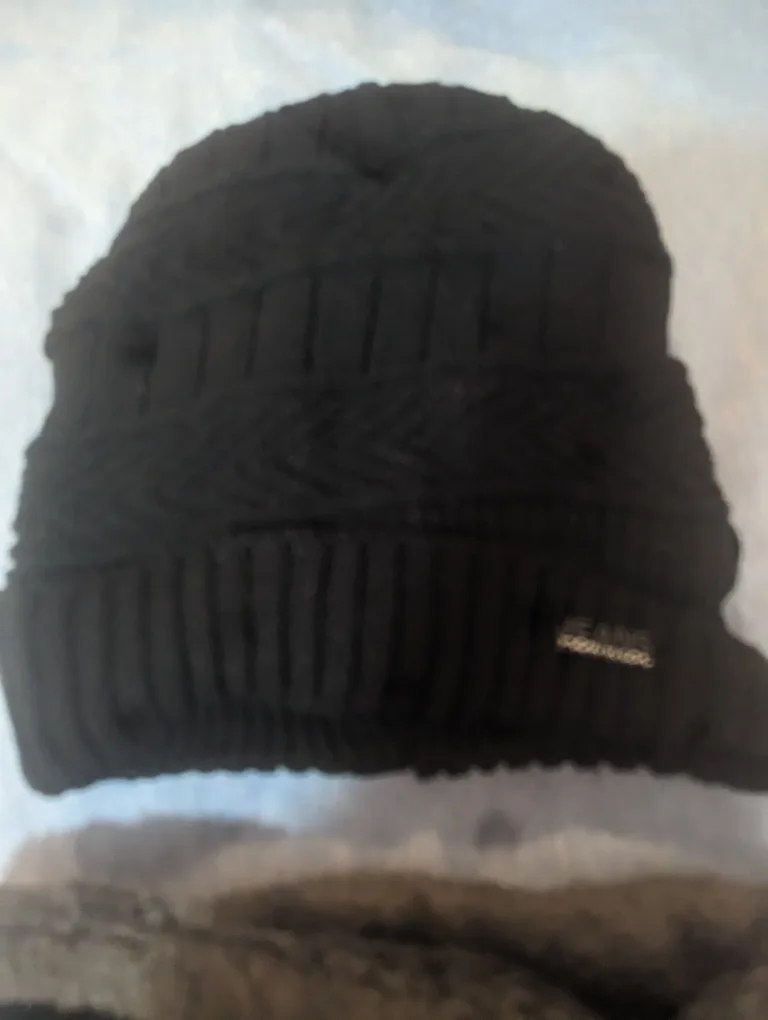 Cozy Warm  Toque And Neck ScarfISet n Black image indicator(2)