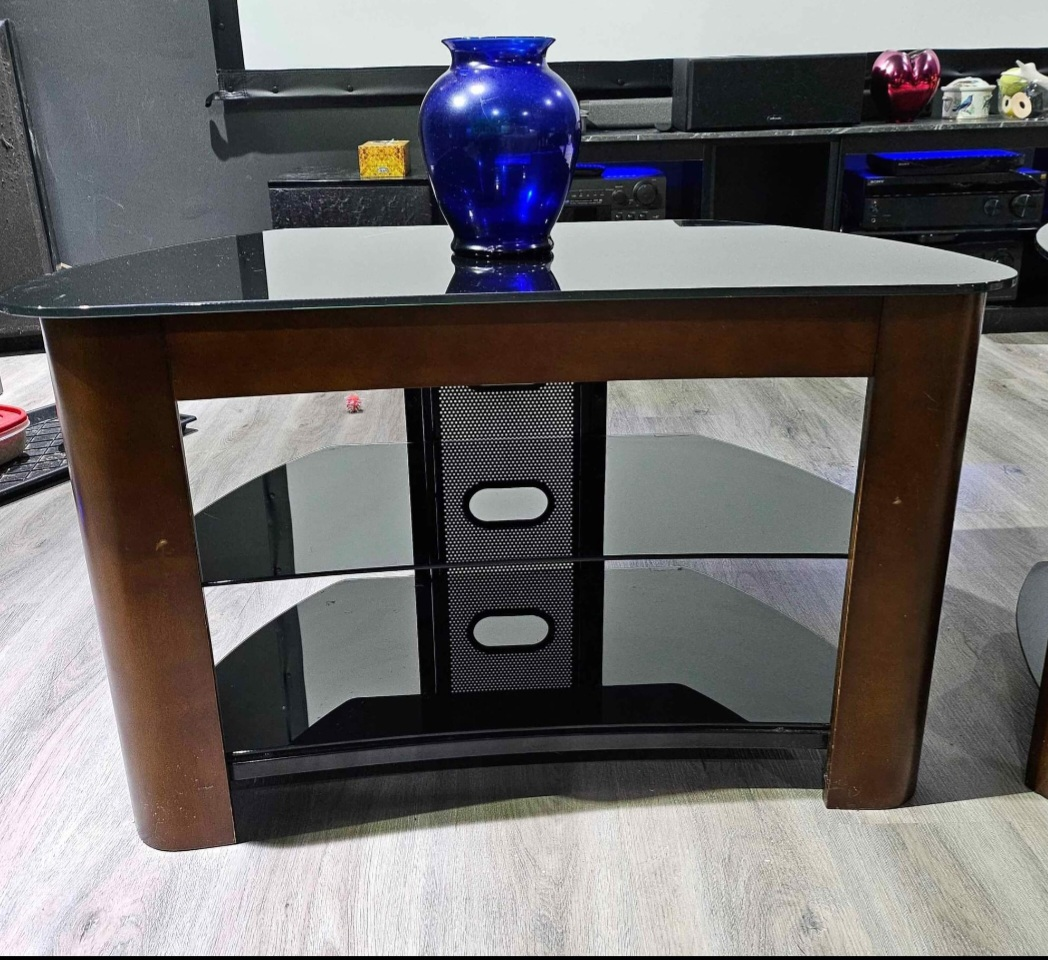 Pair of Corner TV Stands - Black Glass & Wood - photo 4