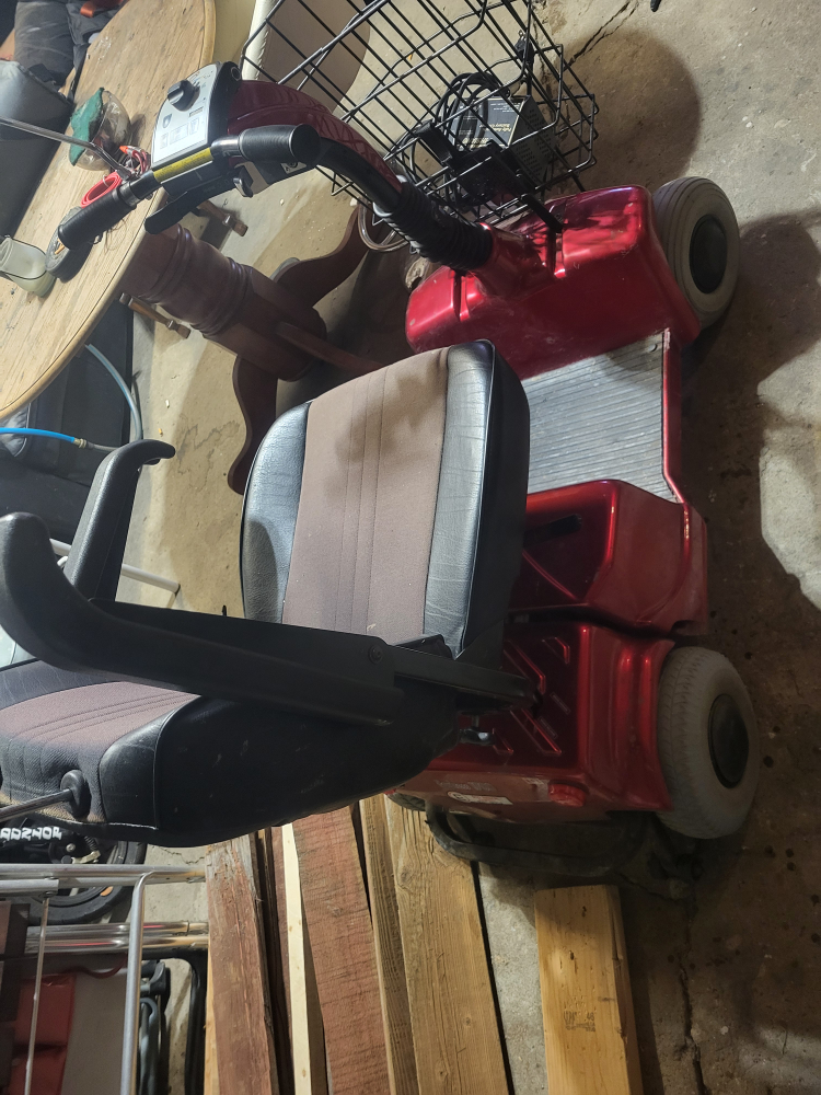 Fortress 1700 Mobility Scooter - photo 3