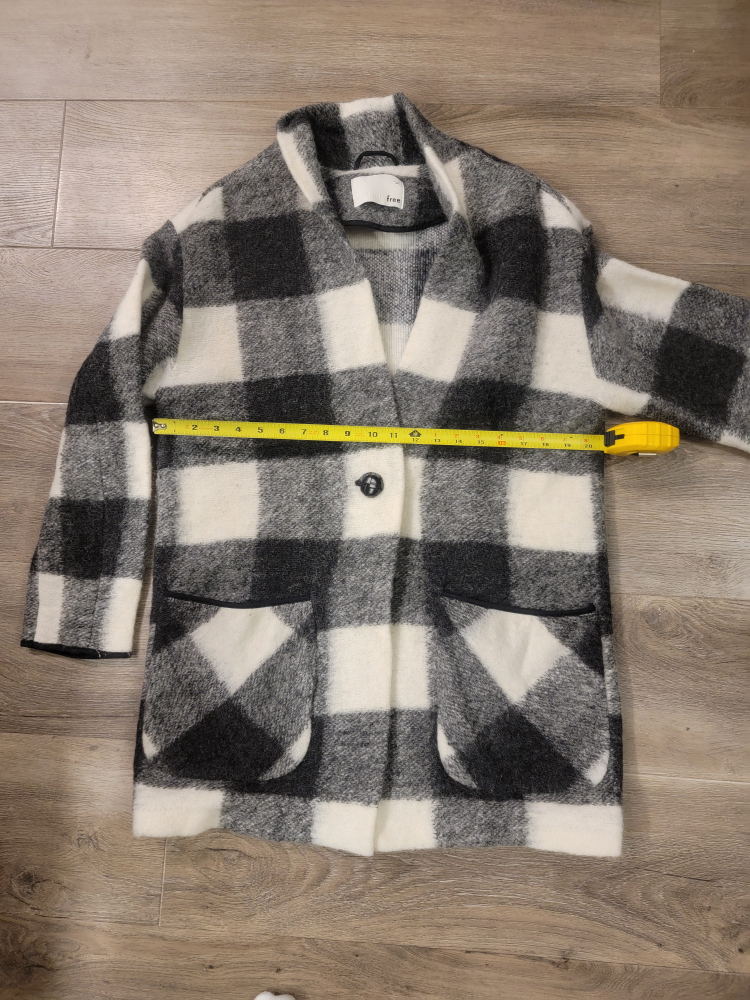 Wilfred Free, Off-Duty,  Buffalo Plaid, Large. - photo 3