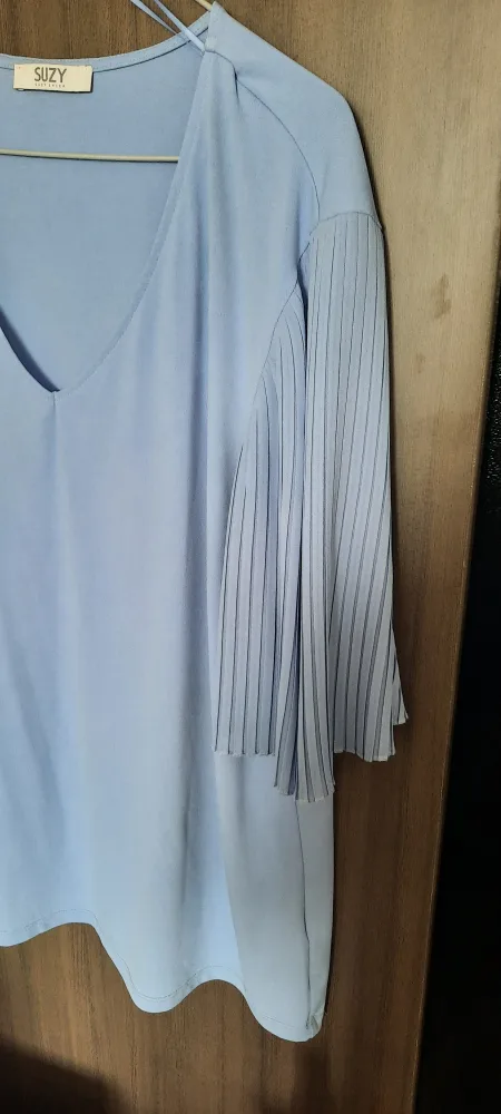 Suzy Pleated-Sleeve Blouse image indicator(2)