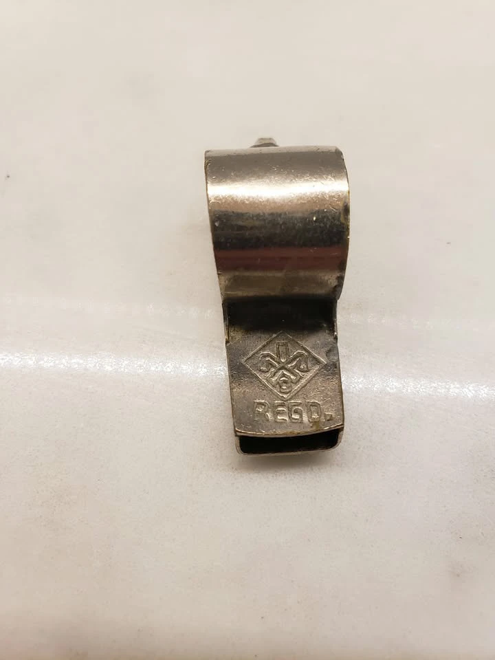 Vintage Metal ACME Whistles of Canada - photo 5