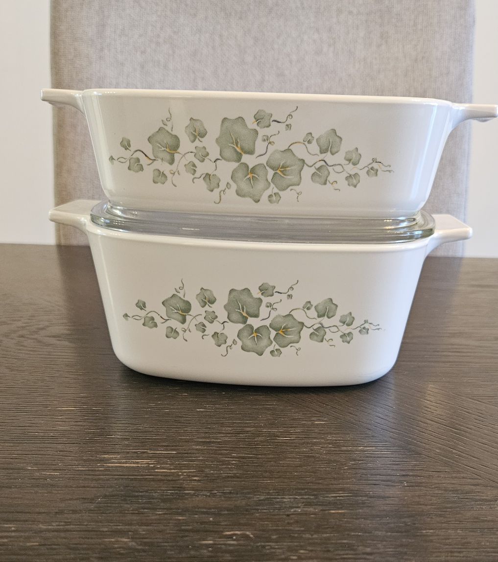 Vintage 2-Piece Casserole Dish Set