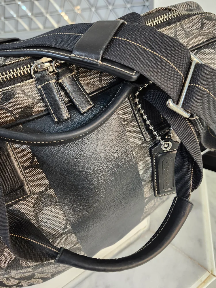 Coach Signature C Black & Grey Travel Bag image indicator(3)