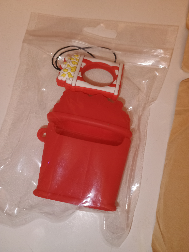 Airpod case, popcorn design - photo 2