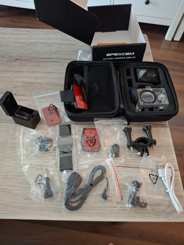Apexcam M80 Air Action Camera thumbnail