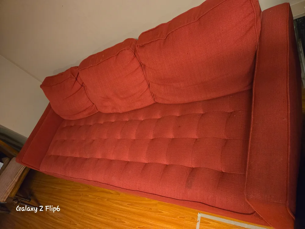 Red  Sofa - 3 seats image indicator(5)