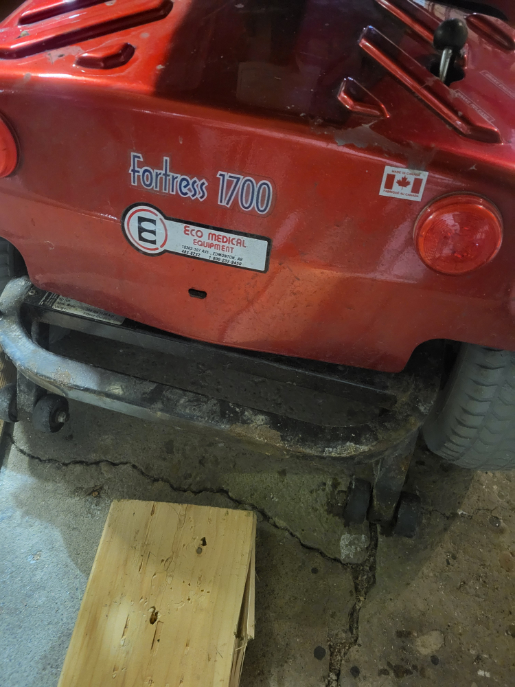 Fortress 1700 Mobility Scooter - photo 4