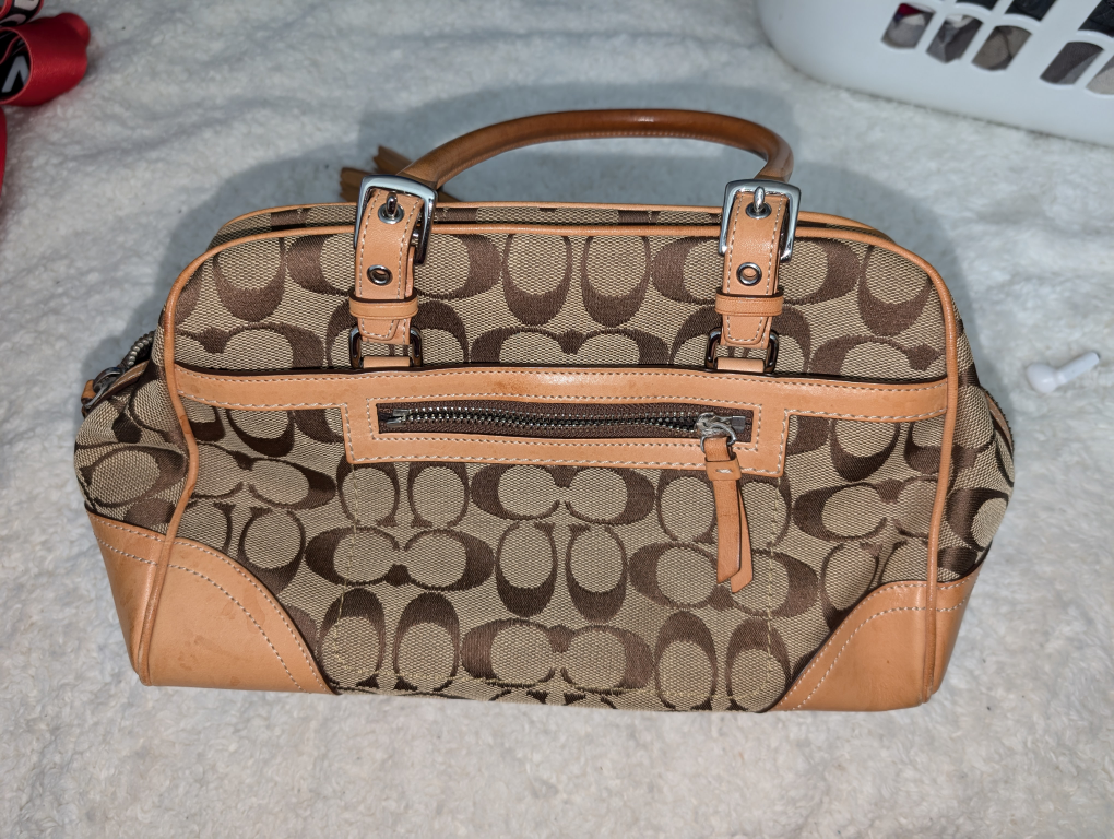 Handbag Bundle: Sling Bag, Fanny Pack, Crossbody, and Coach Tote - photo 5