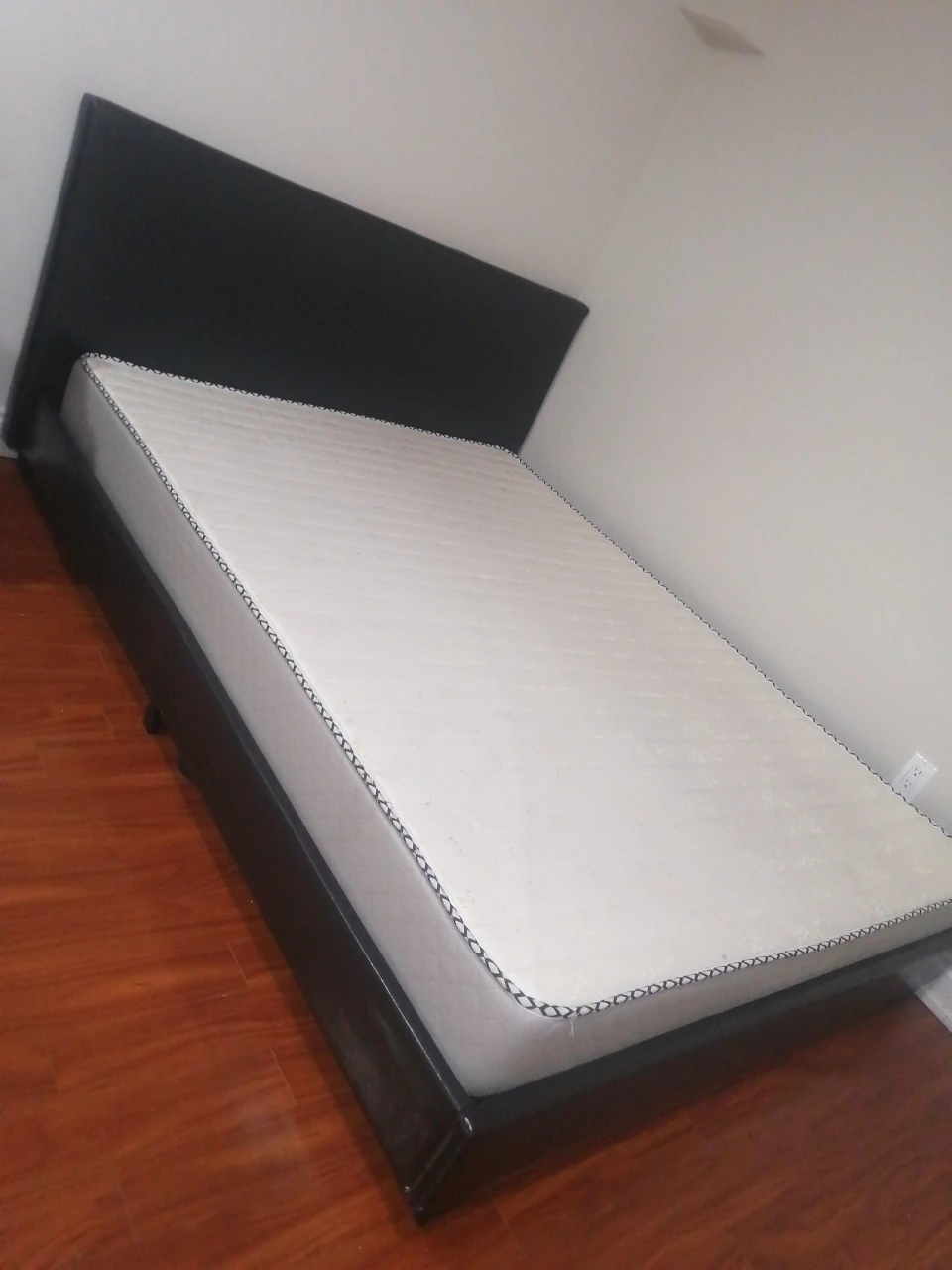 Double bed frame queen size - photo 3