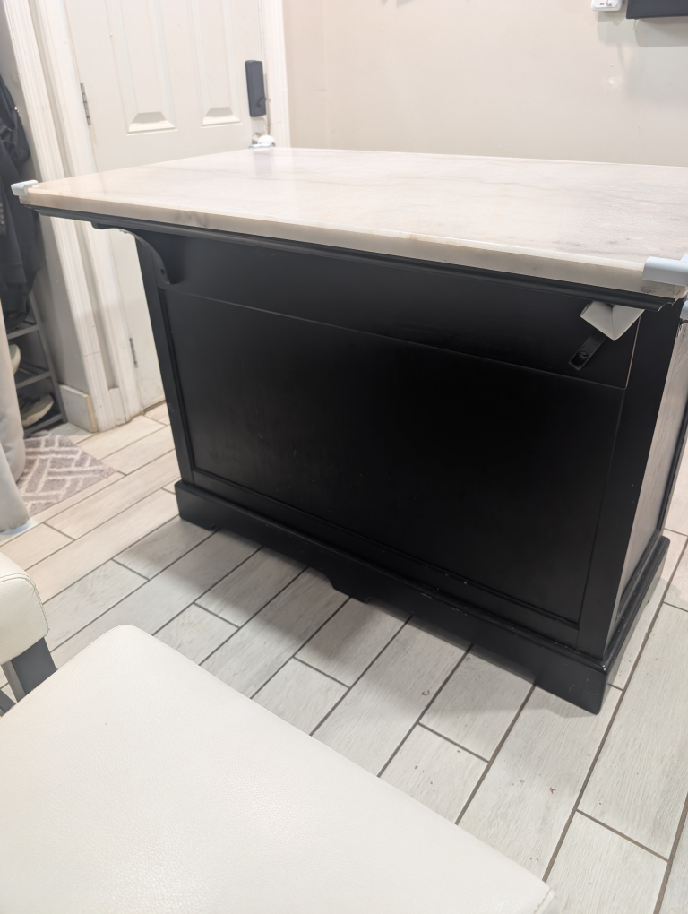 Kitchen Island with Marble Top - photo 5