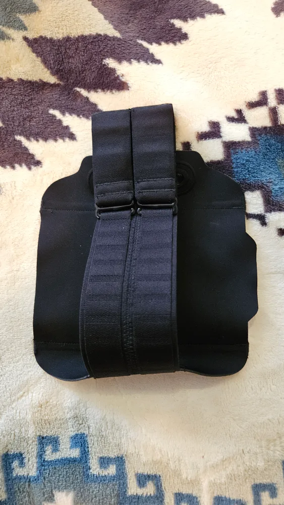 lululemon Black Running Belt image indicator(2)