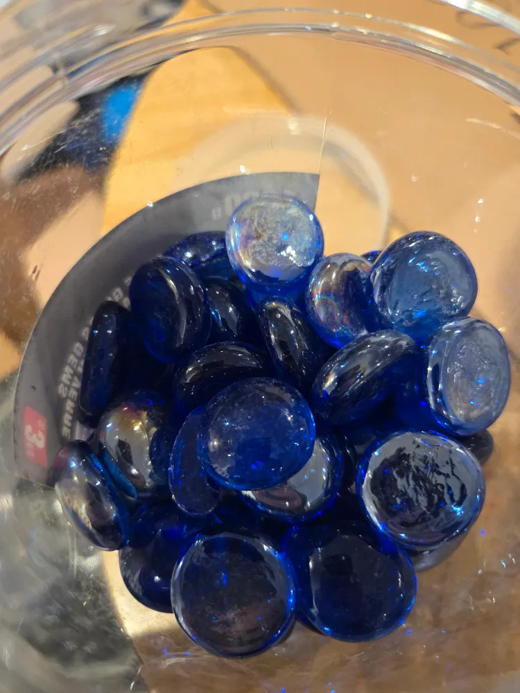 Blue Glass Gems image indicator(2)