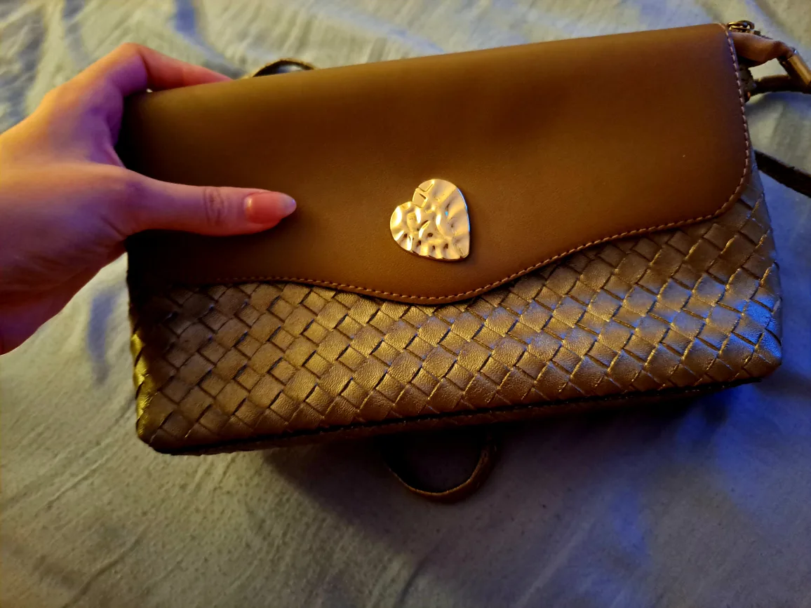 Purse with a Heart image indicator(2)