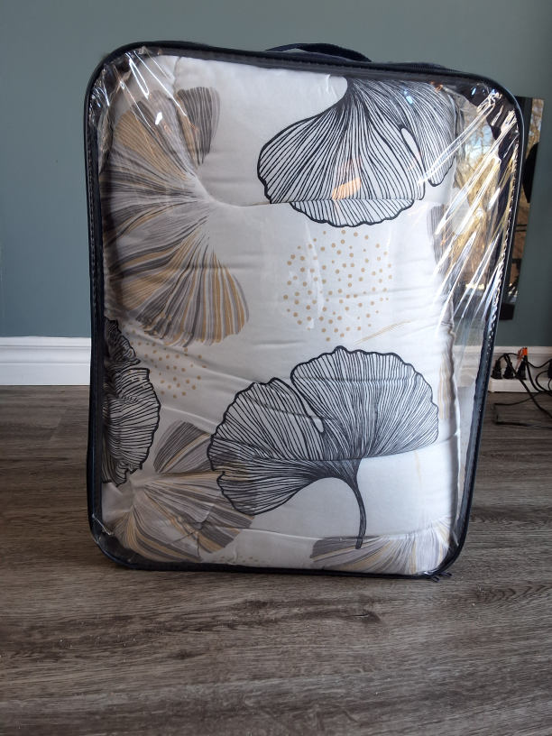 Debbie Travis 3-Piece Comforter Set - Double/Queen