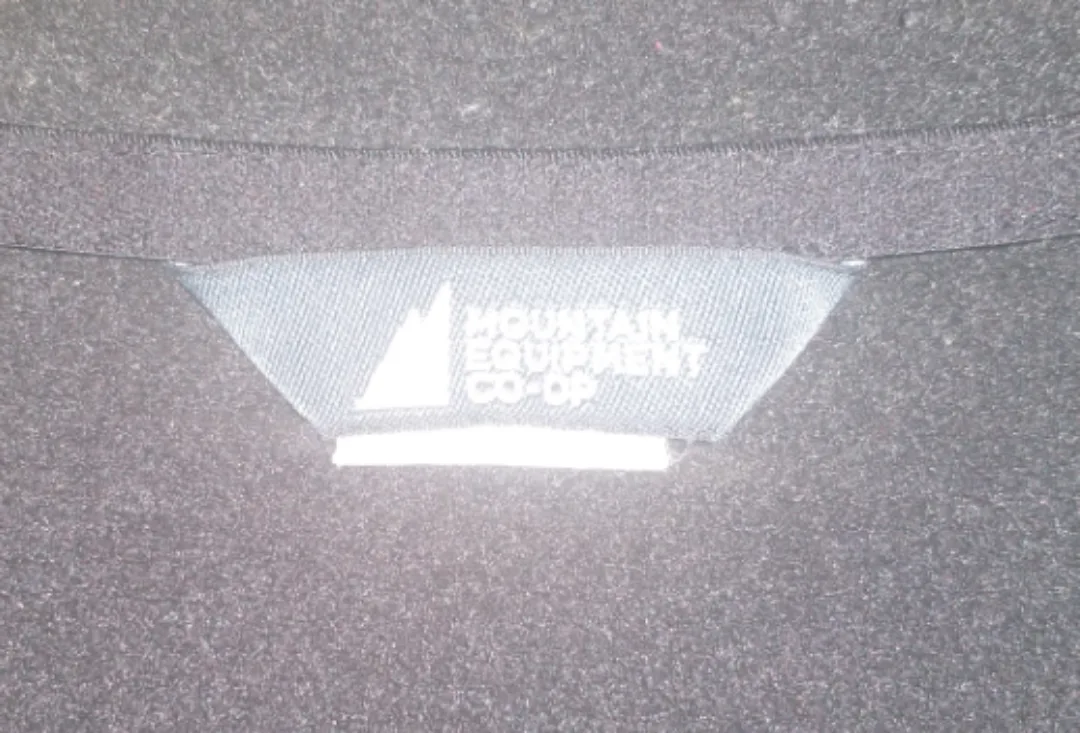 Mountain Equipment Co-op Women's Black 1/4 Zip Fleece image indicator(2)