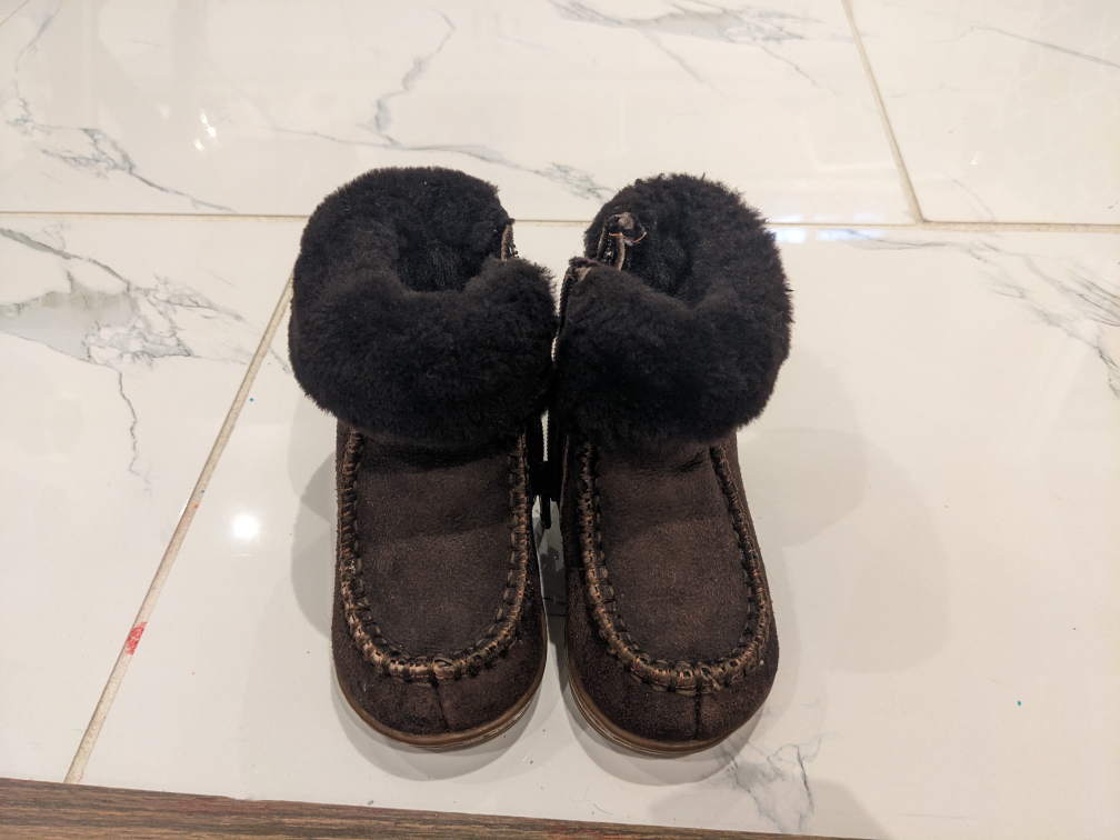 Baby clothes and shoes